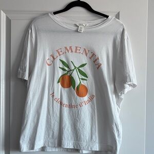 H&M | White Clementia Graphic T-Shirt, 100% cotton, size large